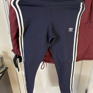 Adidas og leggings never used size m